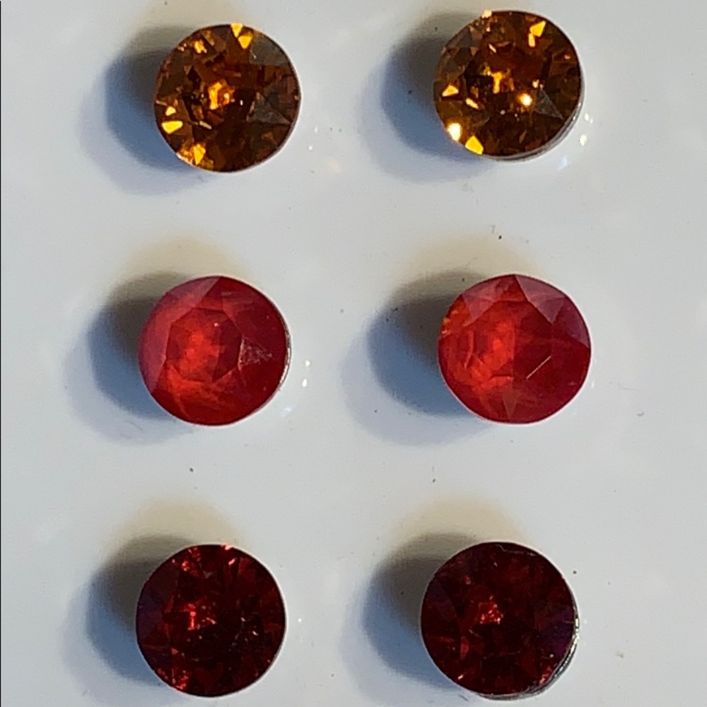 assorted Swarovski crystal studs - Picture 13 of 16